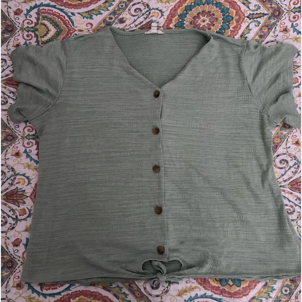 Green button blouse